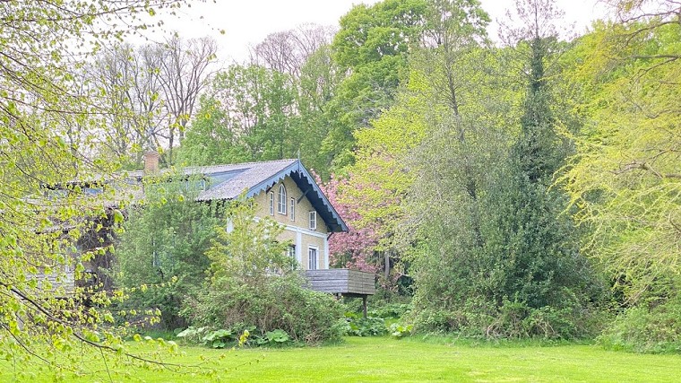 villa gress, villaen i villa gress, refugieophold, skriveophold, mødeophold, anderledes getaway, gruppeophold, universitet, naturskønt, slotspark, marienborg gods